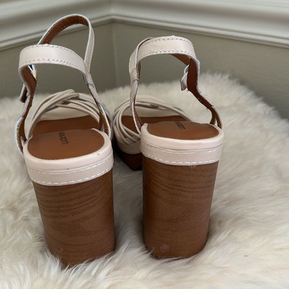 Ismene Platform Heel Lucky 🍀 Brand size 9 - Picture 6 of 6